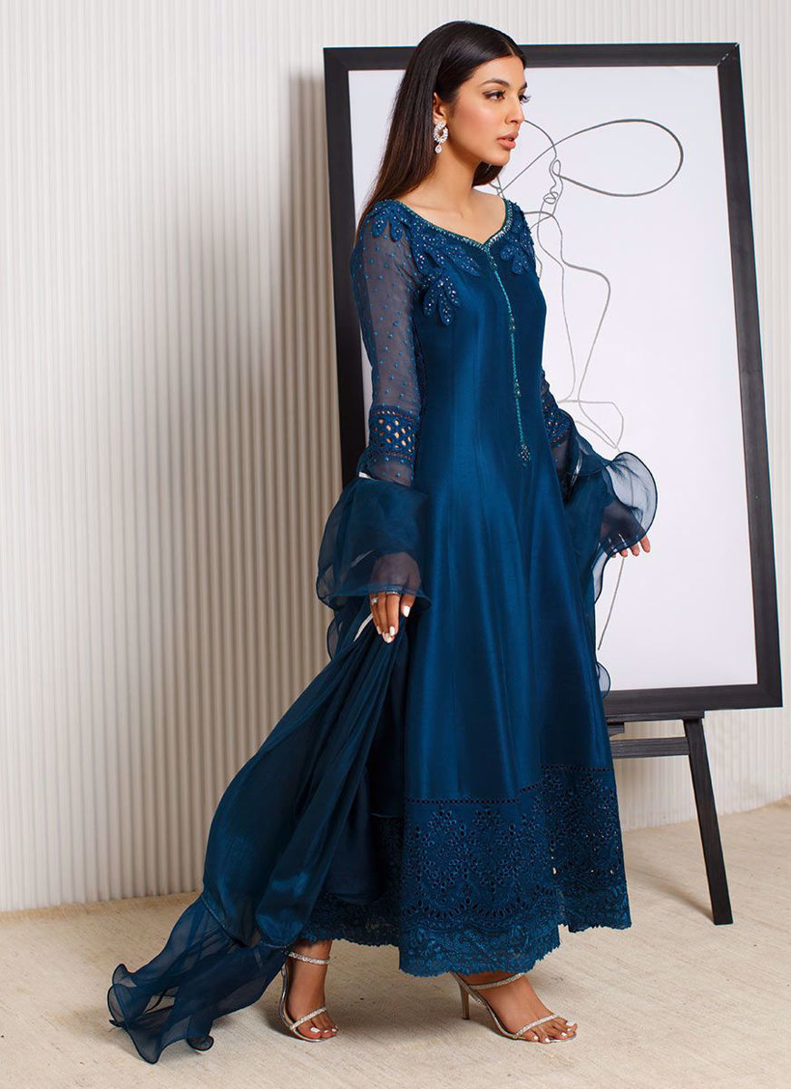 Sapphire Cutwork Shirt And Dupatta