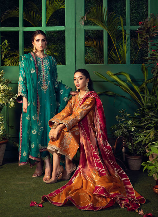 Neema Deep Emerald Embellished Kurta With Dupatta