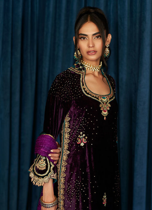 Bette Shirt And Dupatta