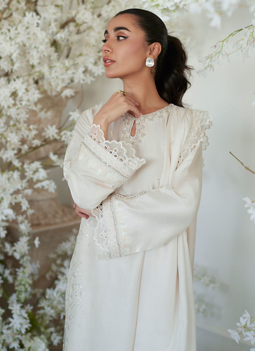 Sika Ivory Shirt And Dupatta