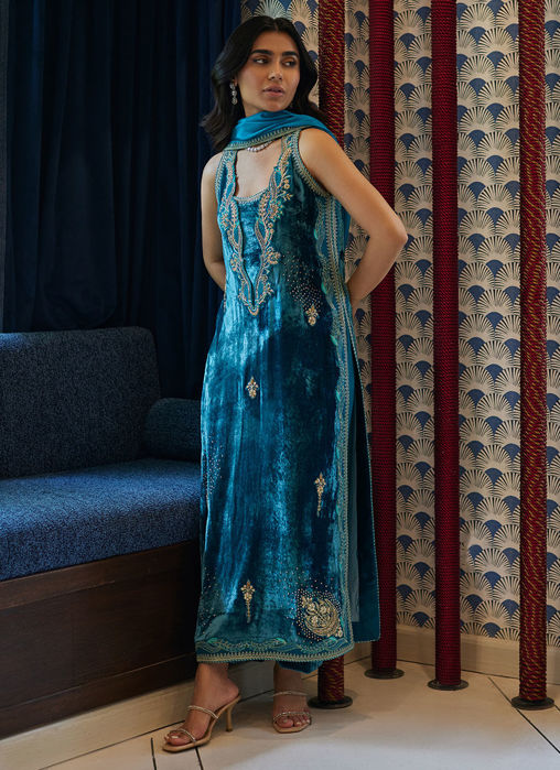 Picture of Sabiyya Shirt And Dupatta