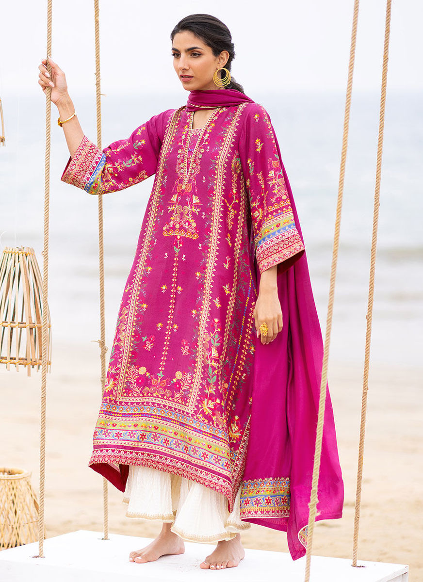 Aelia Magenta Kurta And Dupatta