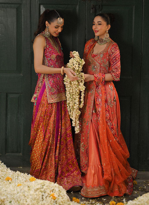 Sereia Coral Angharkha With An Embellished Dupatta