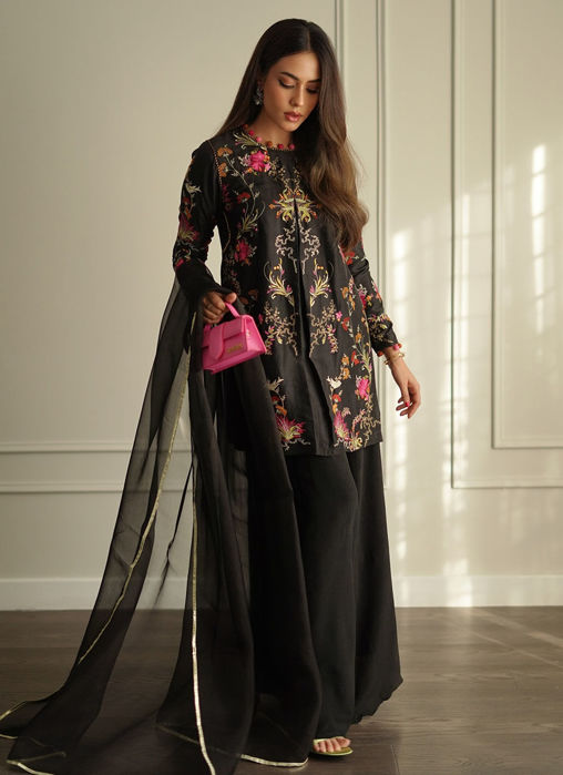 Siya Black Embroidered Shirt And Dupatta