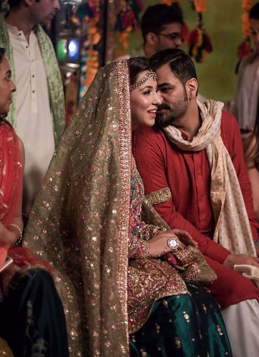 Picture of Anum Zuberi Is Captivating In A Traditional #Farahtalibaziz Kalidaar