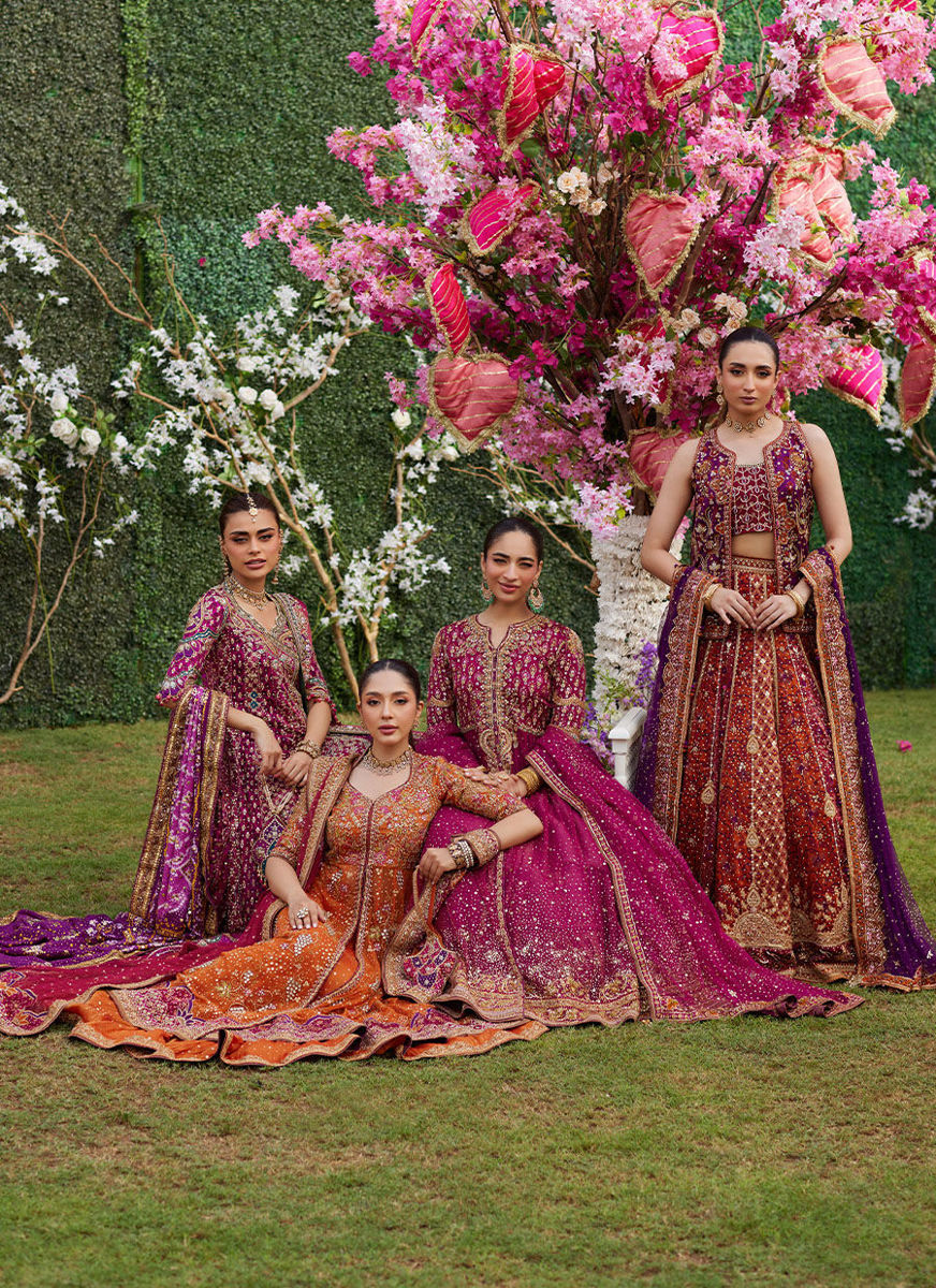 Ishana Magenta Kalidaar