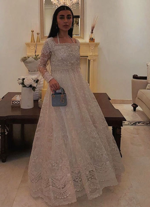 Picture of Sona Rarafiq In The Maelle Ivory kalidaar