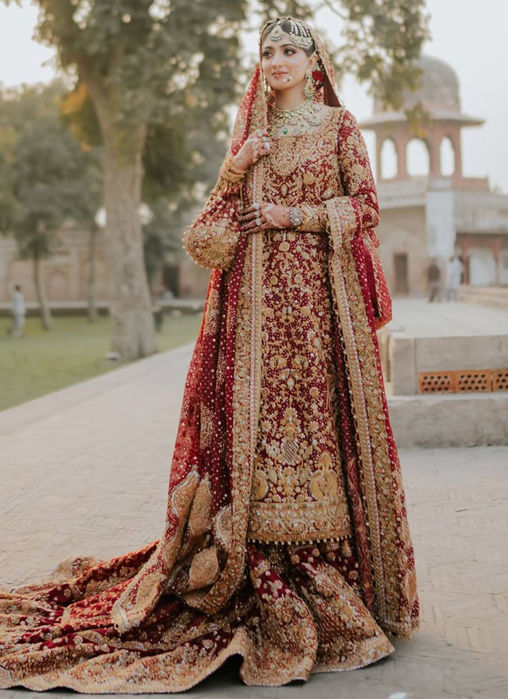 Picture of Bride in The Classic Red #FTA