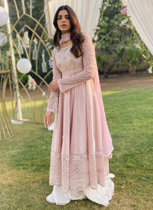 Picture of Sanam Saeed in Sisley Blush kalidaar
