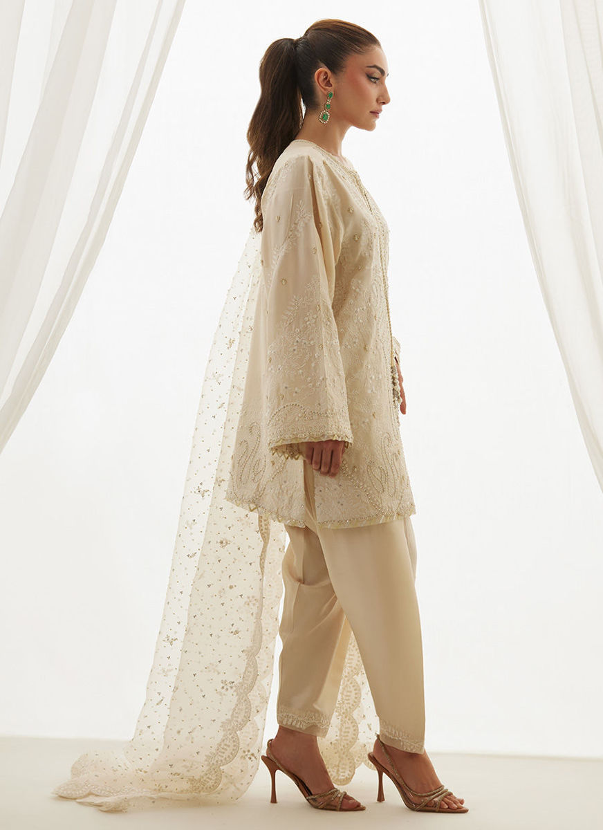 Mavi Ivory Shirt And Dupatta