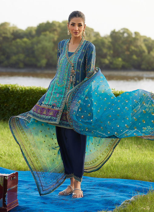 Azeema Angarkha And Dupatta