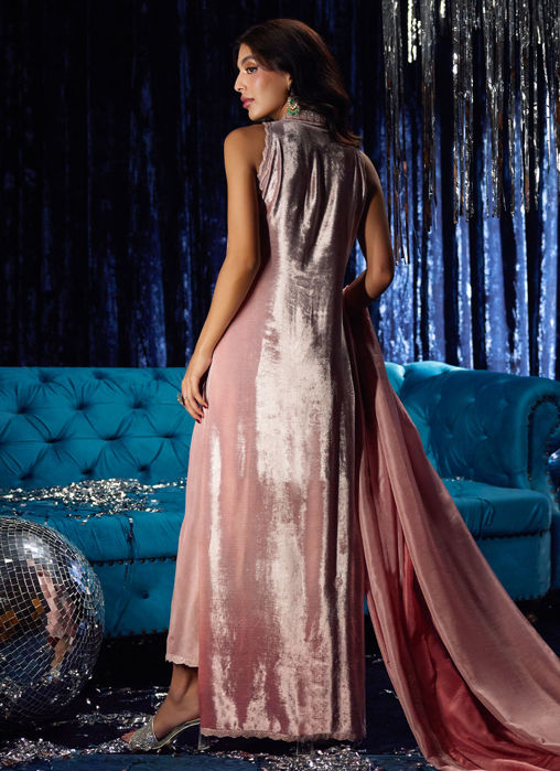 Calista Misty Rose Shirt And Dupatta