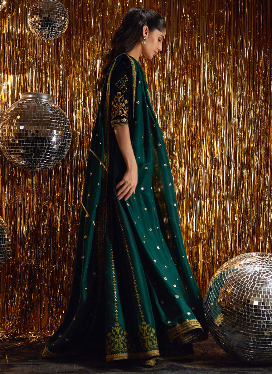 Sera Emerald Lehnga Choli