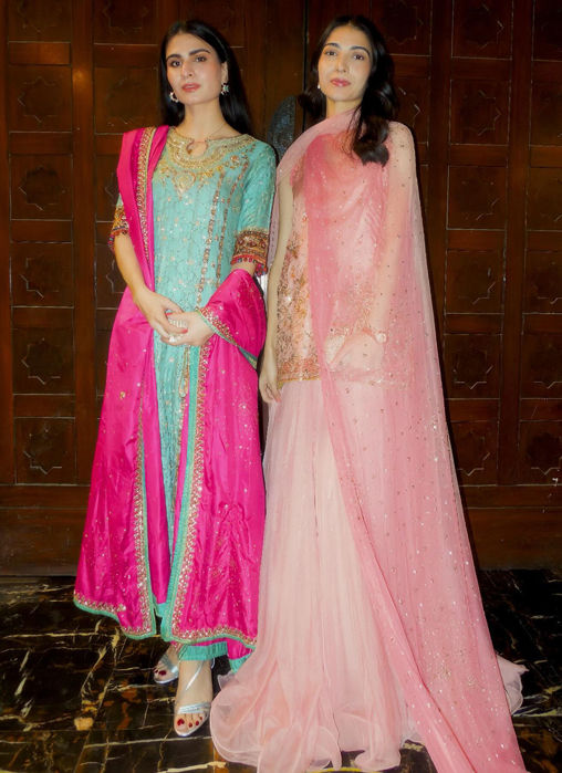 Picture of Annie & Mimi in signature #FTA ensemble