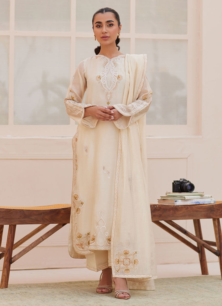 Evra Ivory Shirt And Dupatta