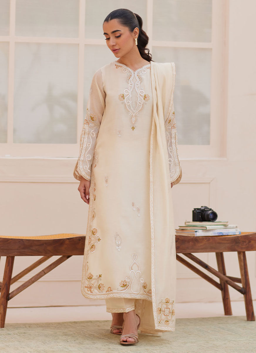 Evra Ivory Shirt And Dupatta