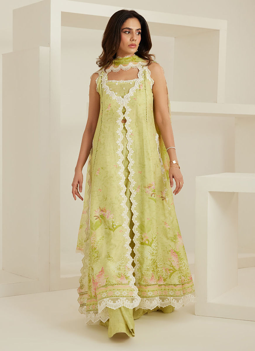 Inaya Kalidaar And Dupatta